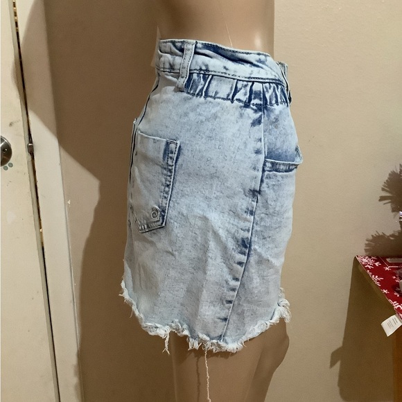 INDIGO Rein Denim Mini Skirt Size 3 Blue Acid Wash Jean Cotton Stretch 90s Vibe - Picture 2 of 5